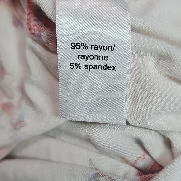 Maurices White Floral‎ Top Twist Bottom V-Neck Blouse Size M EUC - Picture 5 of 7